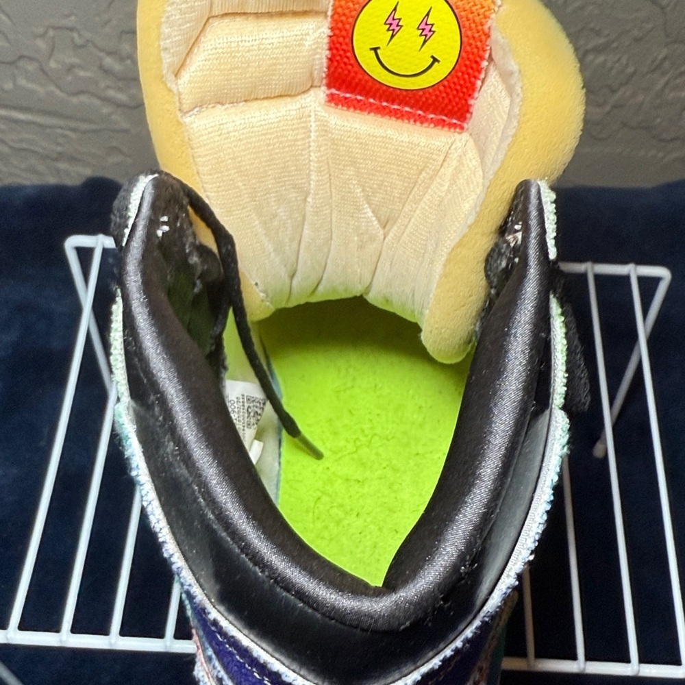 Jordan 1 Retro High OG x J Balvin Tie Dye Men’s 11 (Used) - Picture 11 of 16
